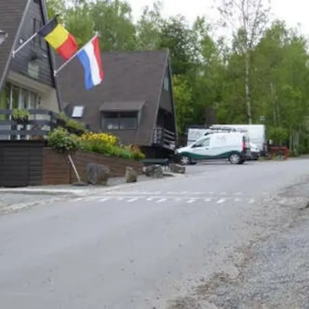 Сasa de vacaciones Durbuy72, Het Kleine Huis In Het Bos. *