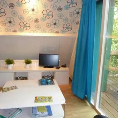 Durbuy72, Het Kleine Huis In Het Bos. Сasa de vacaciones Durbuy