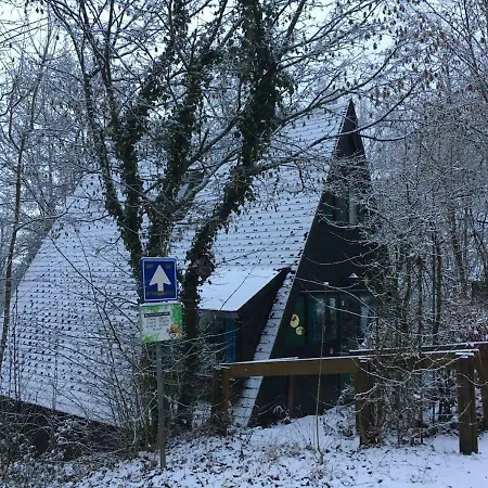 Durbuy72, Het Kleine Huis In Het Bos.