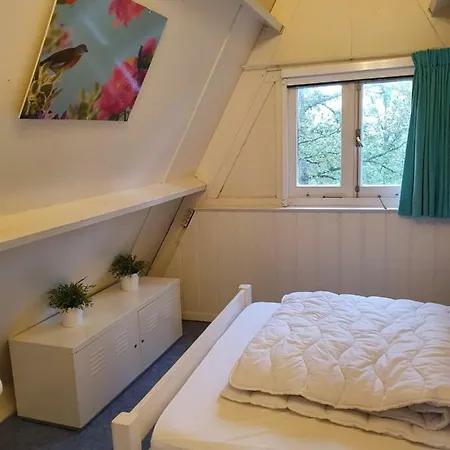 Durbuy72, Het Kleine Huis In Het Bos. Сasa de vacaciones *